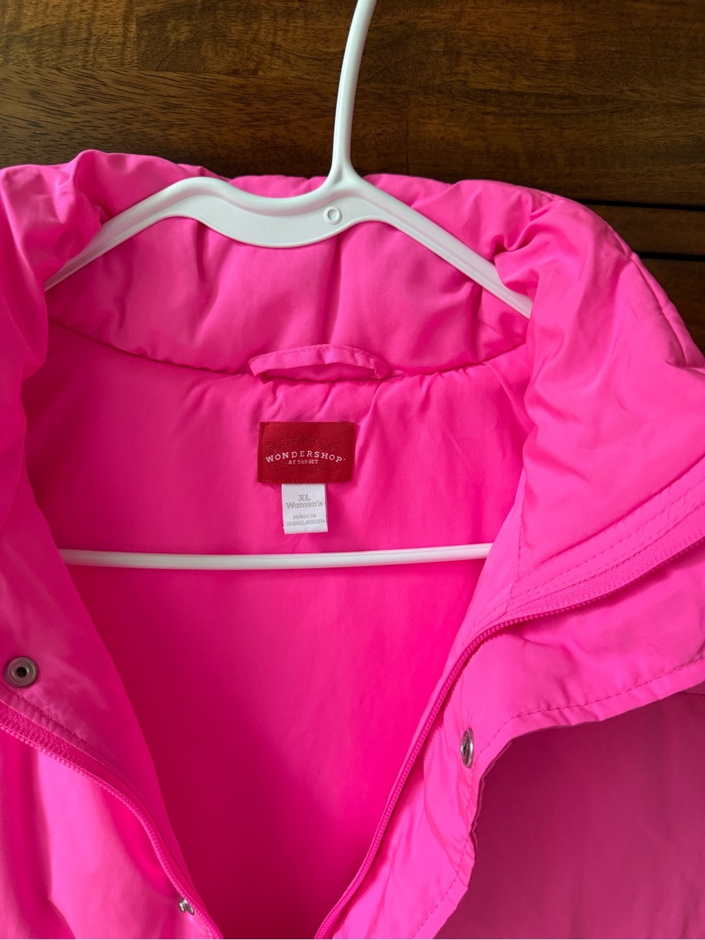 HOT PINK PUFFER VEST - Picture 3 of 3